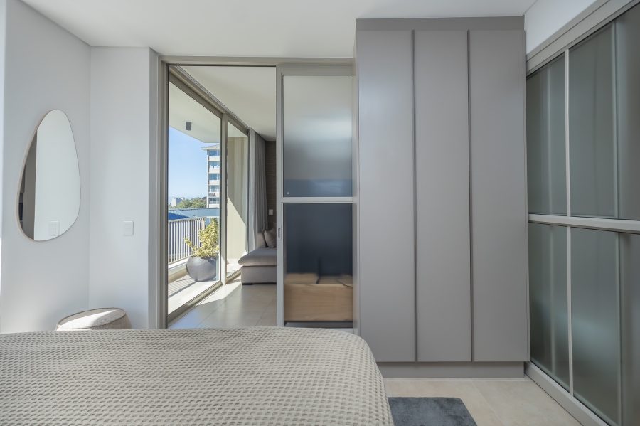 To Let 3 Bedroom Property for Rent in Green Point Western Cape